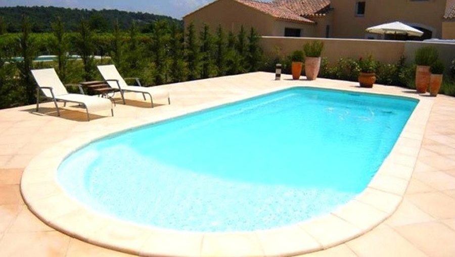 Dalles de béton ou pavé uni autour d\'une piscine - Magazine de l\'Aube Dalles de béton ou pavé uni autour d\'une piscine - Magazine de l\'Aube