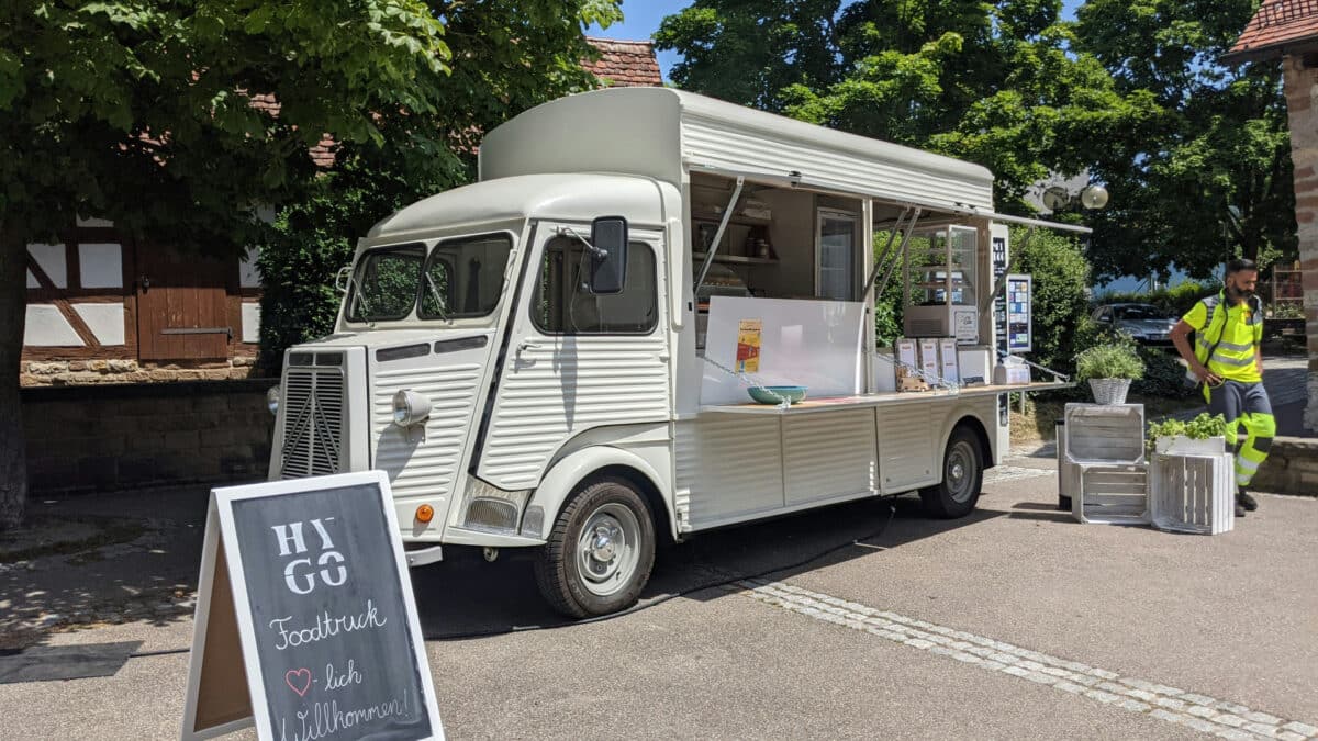 L'importance du nettoyage régulier des hottes de cuisine dans les food-trucks